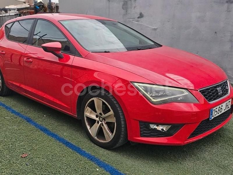 Rojo Usado 2015 Seat Leon FR Berlina | 12.999 € (Buen precio) - Imagen 1/4