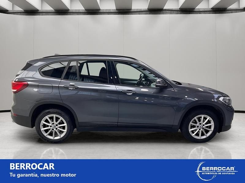Usado BMW X1 Comfort Edition 150 HP (110 kW) 2022 Cinzento SUV
