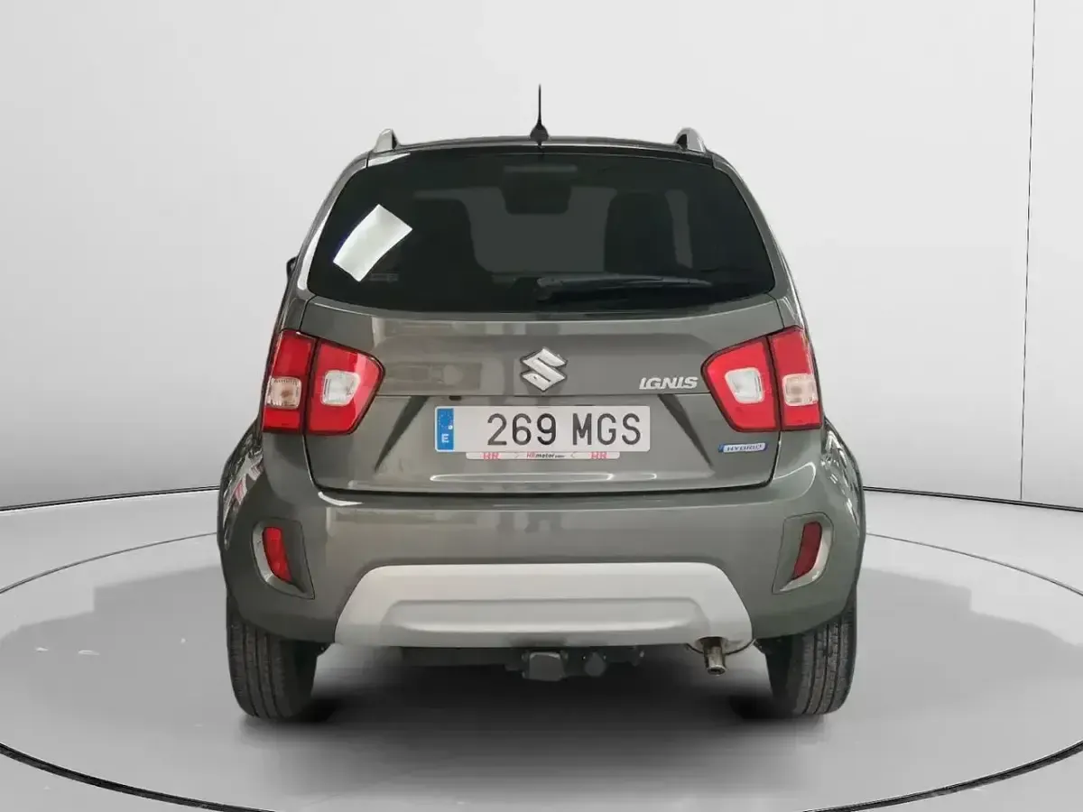 Usado Suzuki Ignis 83 CV (61 kW) 2023 Verde SUV