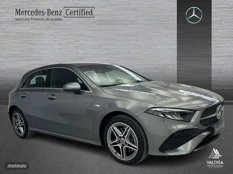Usado Mercedes A250 163 CV (119 kW) 2025 Gris