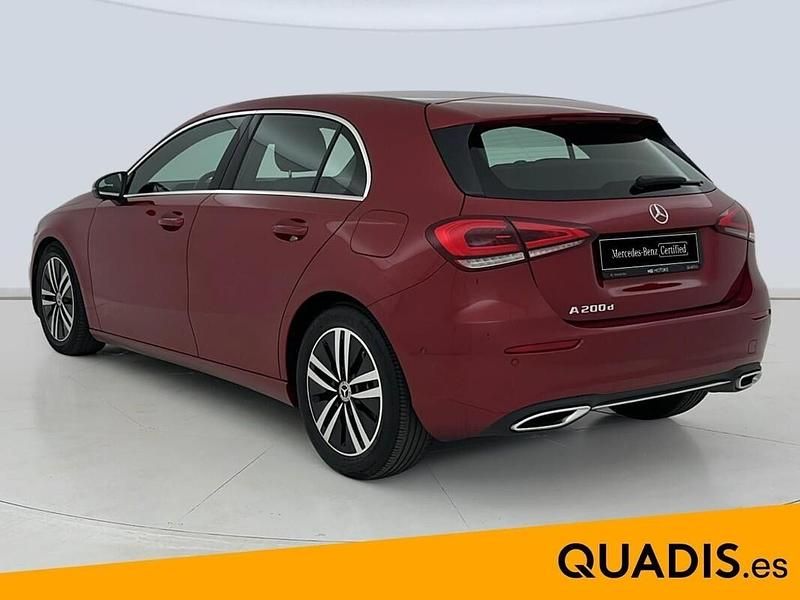 Usado Mercedes A200 150 CV (110 kW) 2022 Rojo