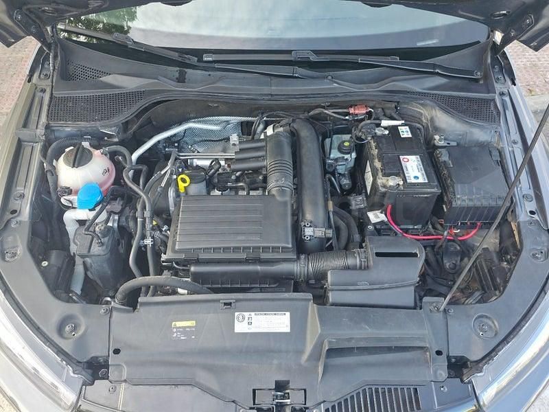 Usado VW Scirocco R-line 125 CV (91 kW) 2014 Gris / plata Coupe