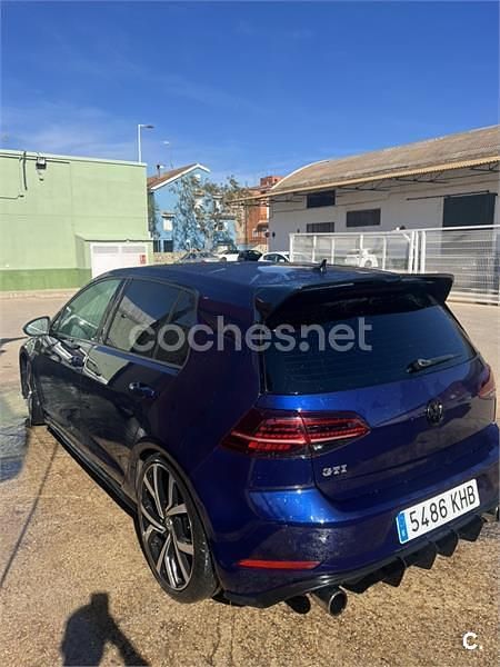 Usado VW Golf VII GTI 230 CV (169 kW) 2018 Azul Berlina