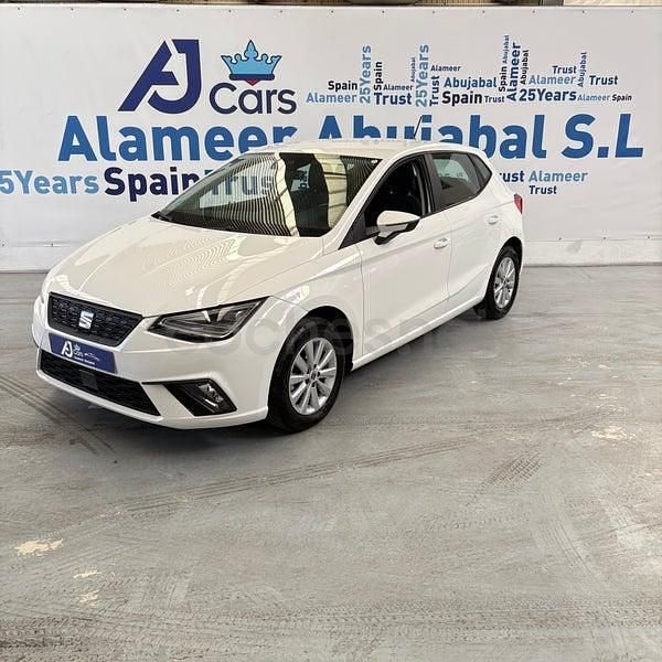 Usado Seat Ibiza Style 110 CV (80 kW) 2022 Blanco Utilitario