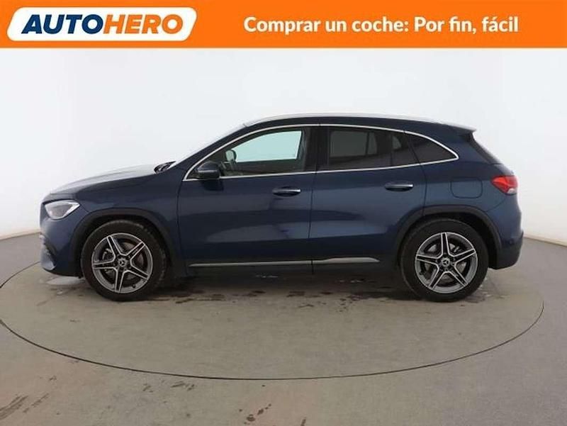 Usado Mercedes GLA220 AMG line 190 CV (139 kW) 2021 Azul SUV