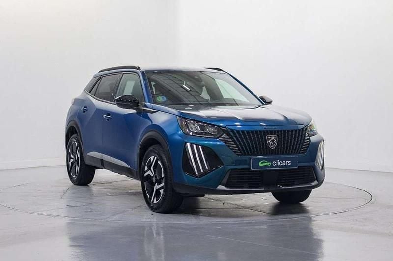 Usado Peugeot 2008 Allure 136 CV (100 kW) 2025 Azul SUV