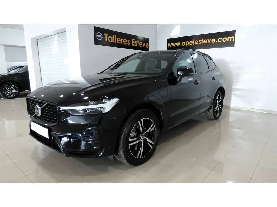 Usado Volvo XC60 R-Design 349 CV (256 kW) 2021 Negro SUV