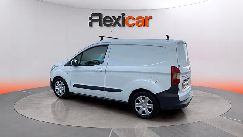 Usado Ford Transit 100 CV (73 kW) 2018 Blanco Familiar