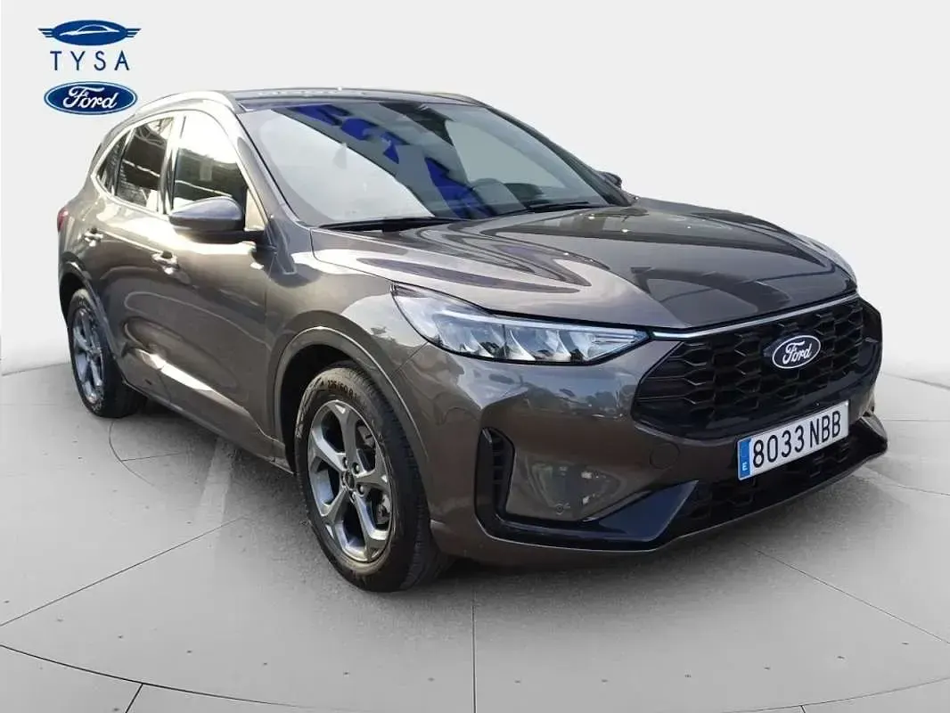 Usado Ford Kuga ST-Line 150 CV (110 kW) 2024 Gris SUV
