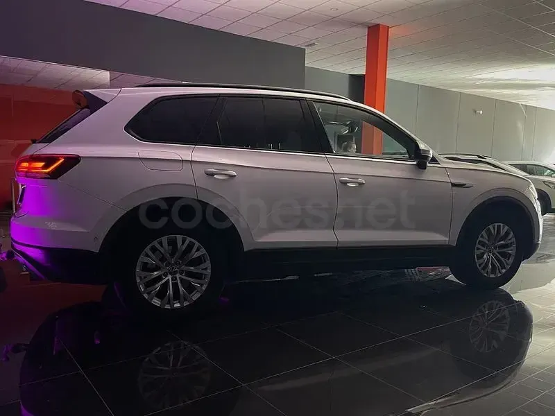 Usado VW Touareg 231 CV (169 kW) 2021 Blanco SUV