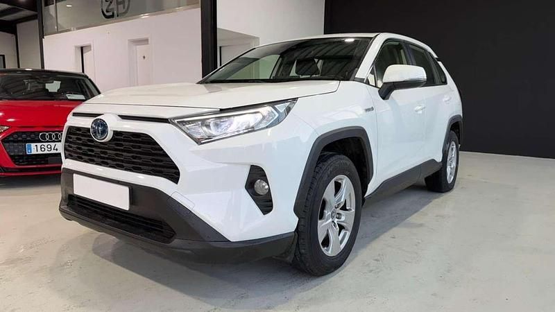 Usado Toyota RAV4 Hybrid Advance 218 CV (160 kW) 2022 Blanco SUV