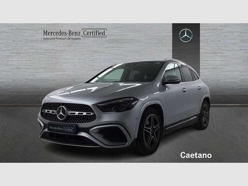 Usado Mercedes GLA200 163 CV (119 kW) 2025 Plateado SUV
