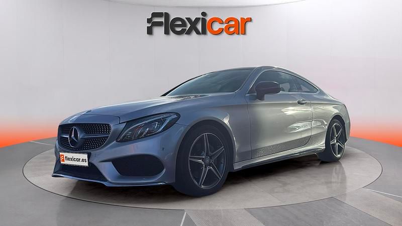 Usado Mercedes C220 AMG line 170 CV (125 kW) 2016 Gris Coupe