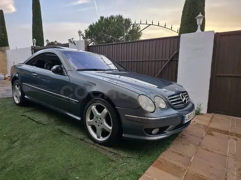 Usado Mercedes CL600 367 CV (269 kW) 2002 Azul Coupe
