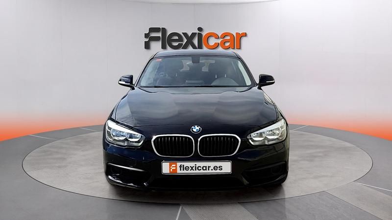 Usado BMW 118 136 CV (100 kW) 2019 Negro Utilitario