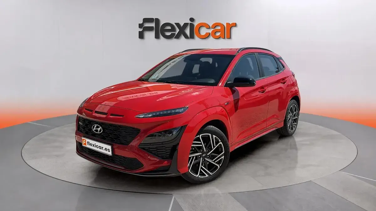 Usado Hyundai Kona N Line 120 CV (88 kW) 2022 Rojo SUV