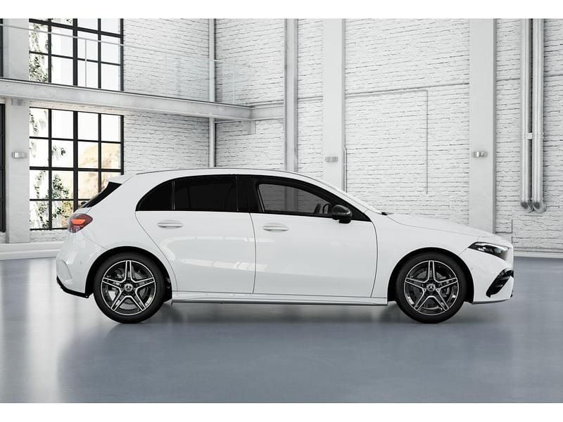 Usado Mercedes A180 136 CV (100 kW) 2025 Blanco Utilitario