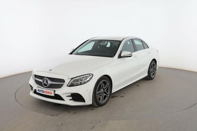 Blanco Usado 2018 Mercedes C220 AMG line Berlina | 27.499 € (Precio justo) - Imagen 1/3