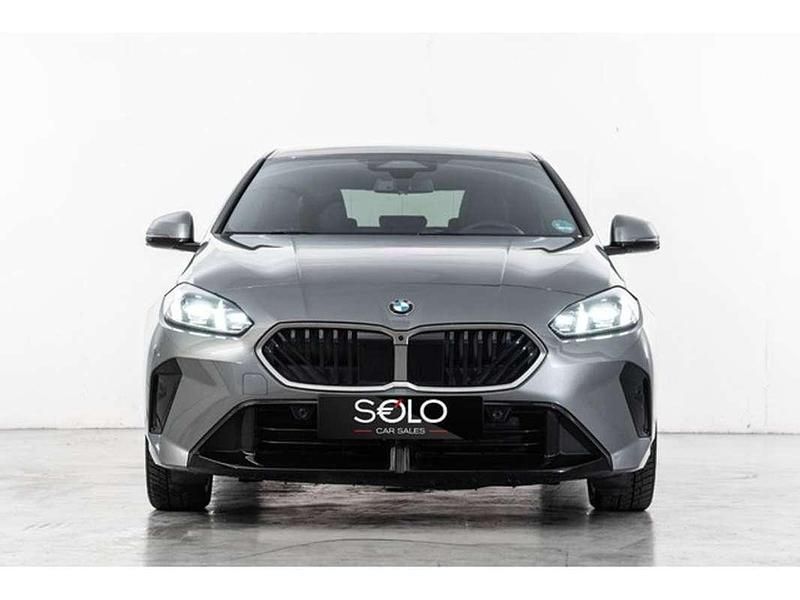 Usado BMW 220 Comfort Edition 170 CV (125 kW) 2025 Gris / plata Coupe