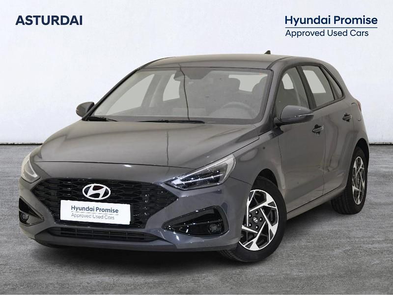 Gris Usado 2024 Hyundai i30 Utilitario | 21.690 € (Precio justo) - Imagen 1/4