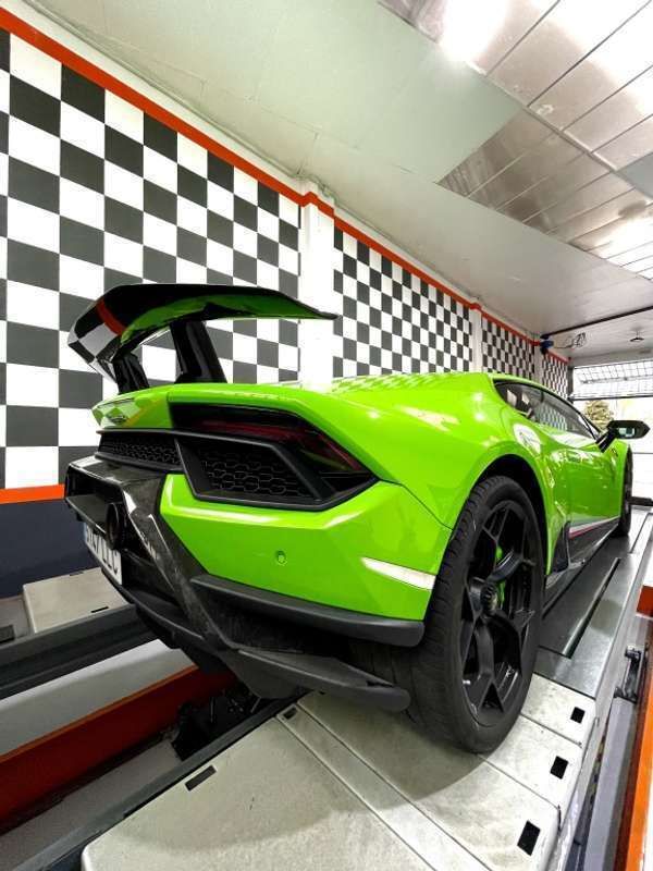 Usado Lamborghini Huracán 639 CV (469 kW) 2018 Verde Coupe