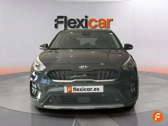 Usado Kia Niro 141 CV (103 kW) 2021 Negro SUV