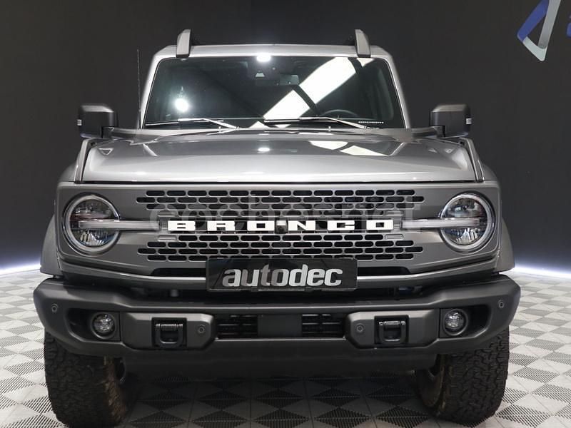 Usado Ford Bronco 335 CV (246 kW) 2024 Gris / plata SUV