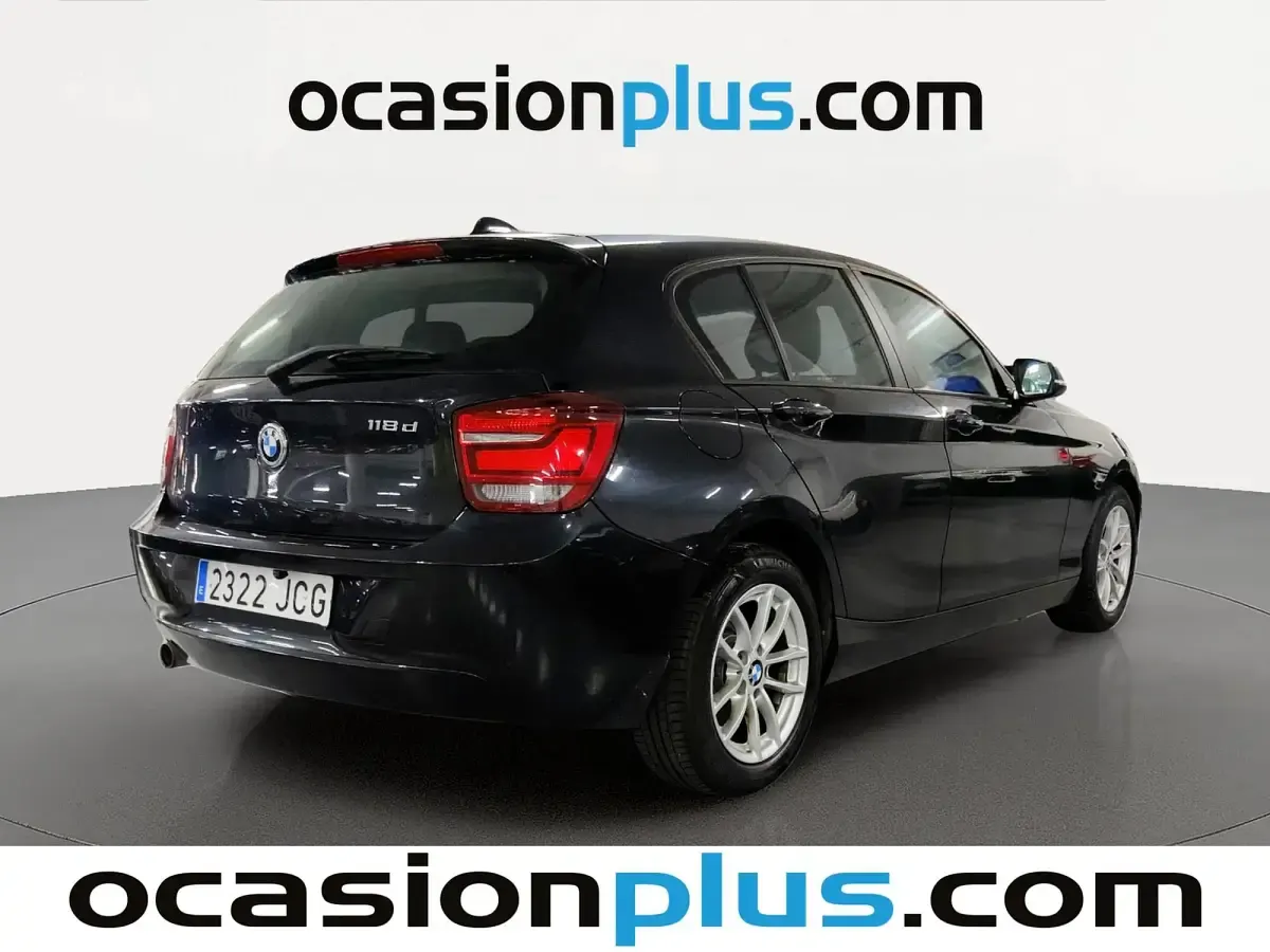 Usado BMW 118 143 CV (105 kW) 2015 Negro Utilitario