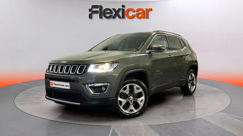 Usado Jeep Compass Limited 140 CV (102 kW) 2017 Gris SUV
