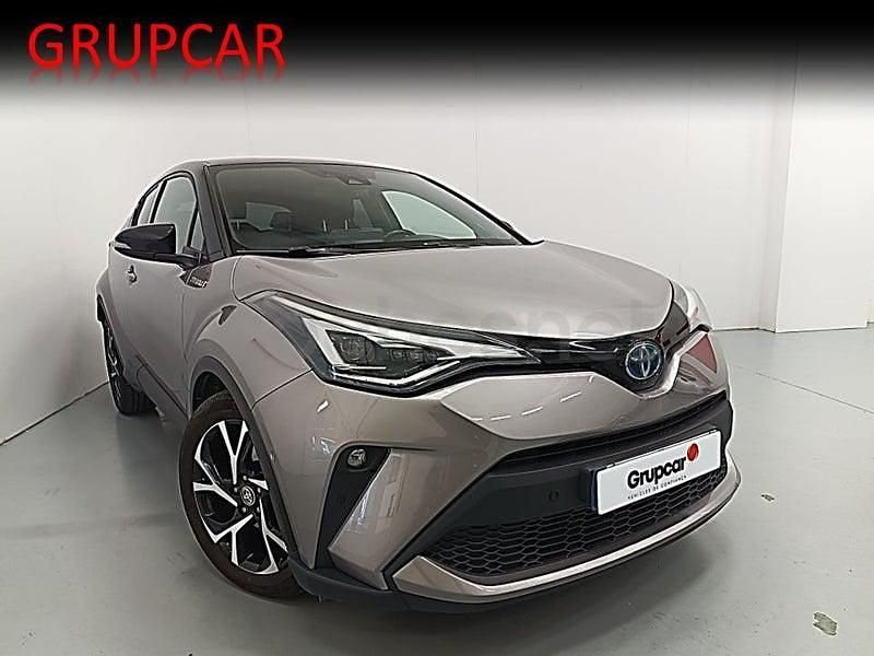 Begagnad Toyota C-HR Advance 184 HK (135 kW) 2021 Grå SUV