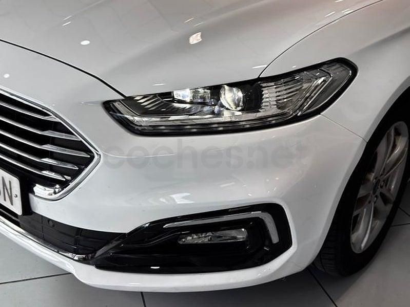Usado Ford Mondeo Titanium 165 CV (121 kW) 2019 Blanco Berlina