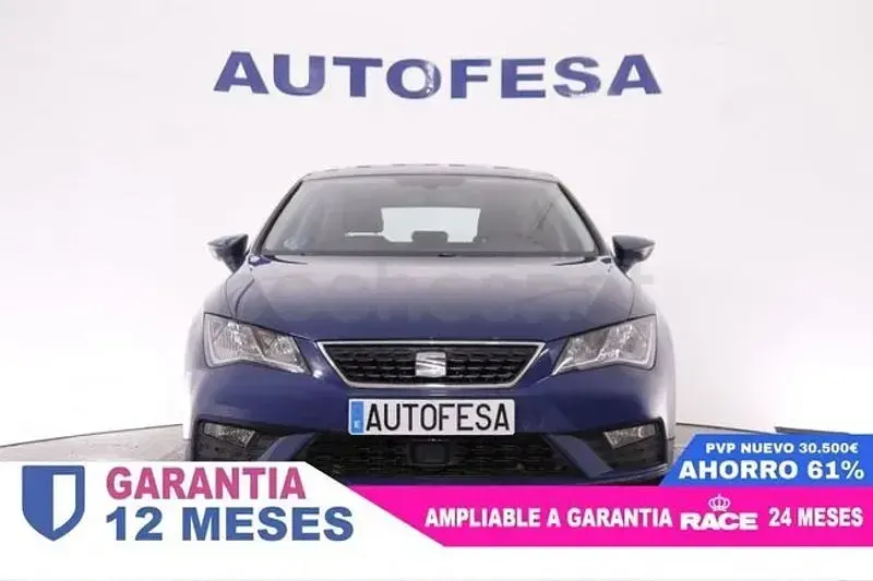 Usado Seat Leon Style 130 CV (95 kW) 2019 Azul Berlina