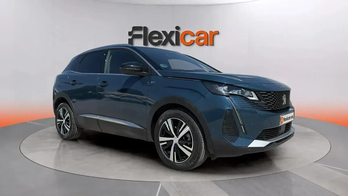 Usado Peugeot 3008 GT 136 CV (100 kW) 2023 SUV