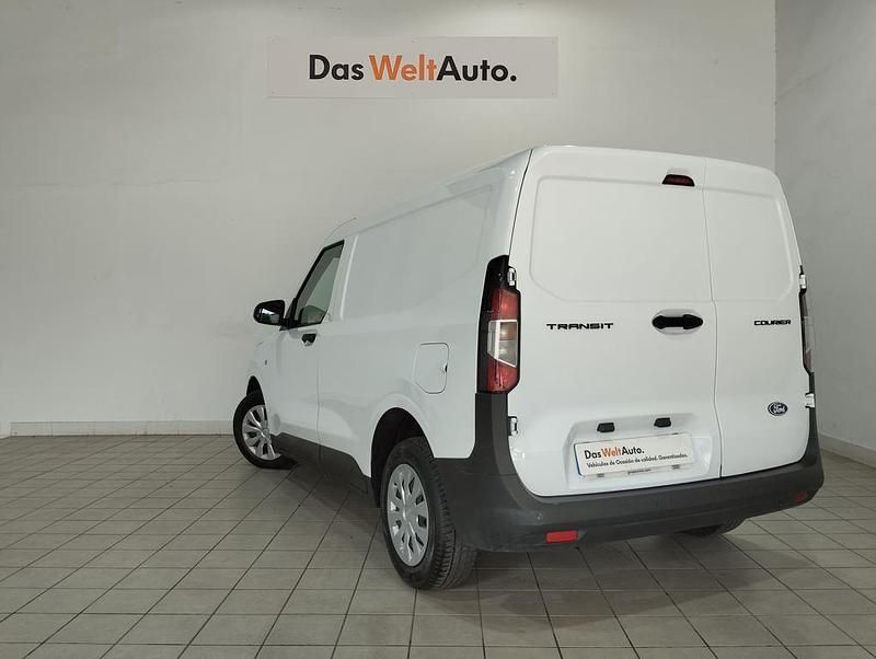Usado Ford Transit Trend 125 CV (91 kW) 2024 Blanco Berlina