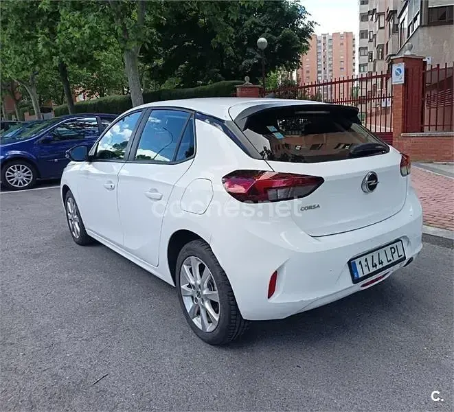 Usado Opel Corsa Edition 102 CV (75 kW) 2021 Blanco Utilitario