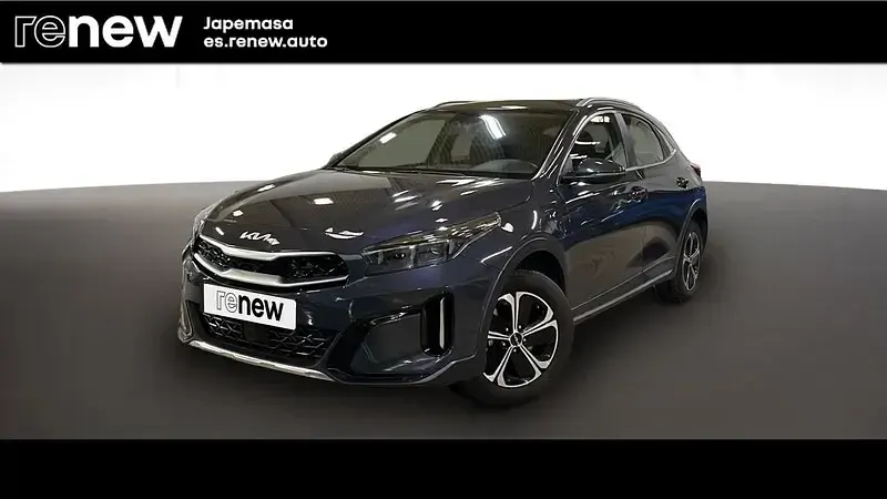 Usado Kia XCeed 141 CV (103 kW) 2024 Gris SUV