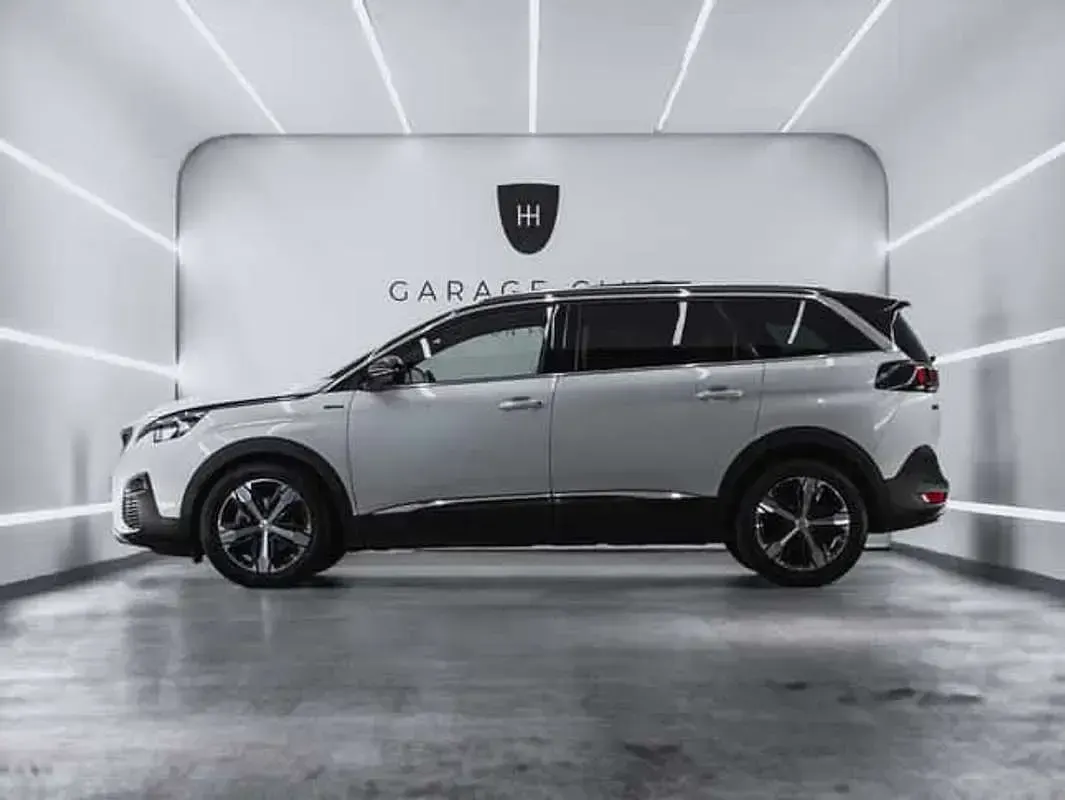 Usado Peugeot 5008 Allure 165 CV (121 kW) 2018 Blanco SUV