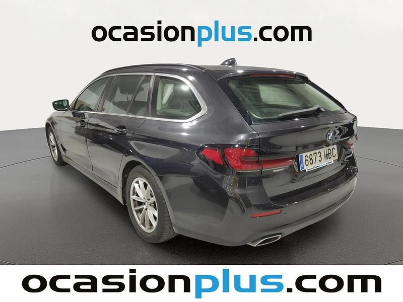 Usado BMW 520 190 CV (139 kW) 2022 Gris Familiar