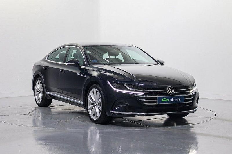 Usado VW Arteon Elegance 218 CV (160 kW) 2022 Negro Coupe