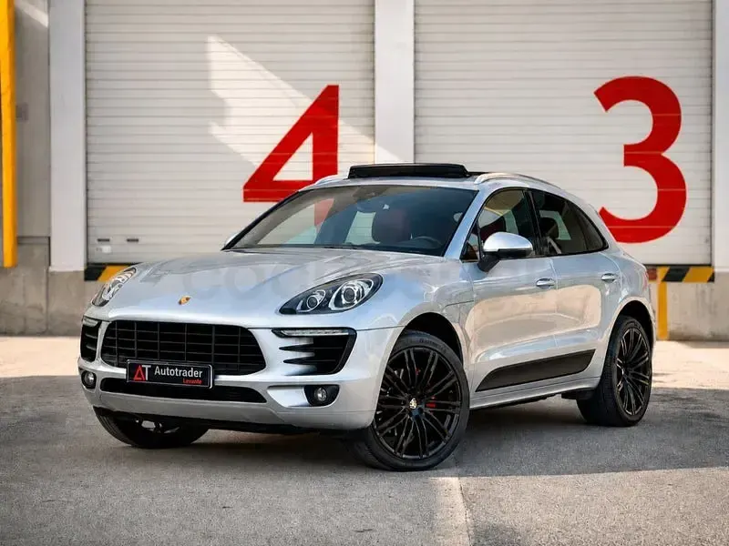 Usado Porsche Macan 258 CV (189 kW) 2015 Gris / plata SUV