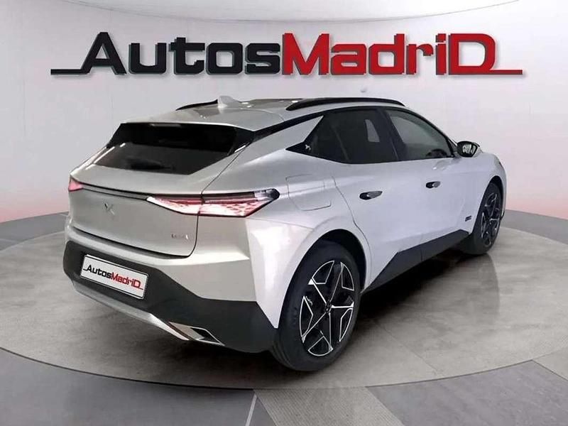 Usado DS Automobiles DS4 Crossback Rivoli 224 CV (164 kW) 2022 Gris SUV