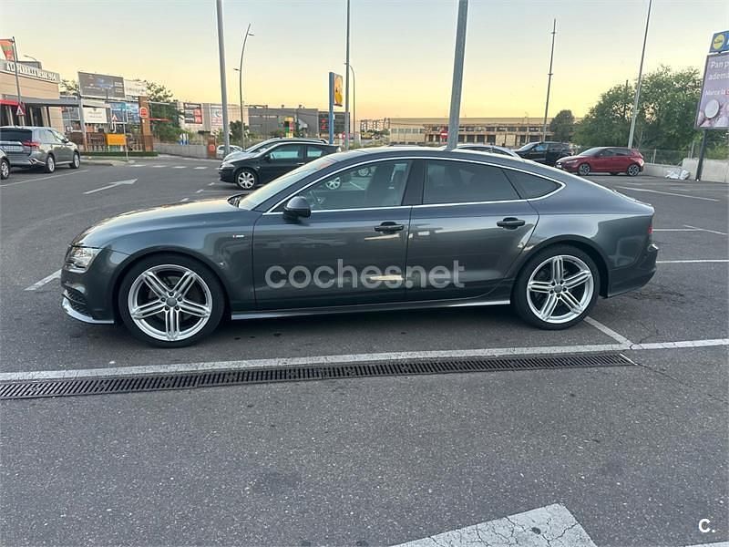 Usado Audi A7 Sportback S-Line 245 CV (180 kW) 2014 Gris / plata Utilitario
