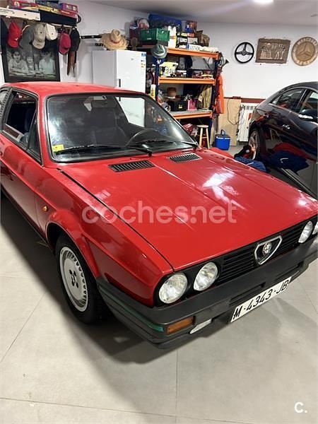 Usado Alfa Romeo Sprint Sprint 118 CV (86 kW) 1988 Rojo Coupe