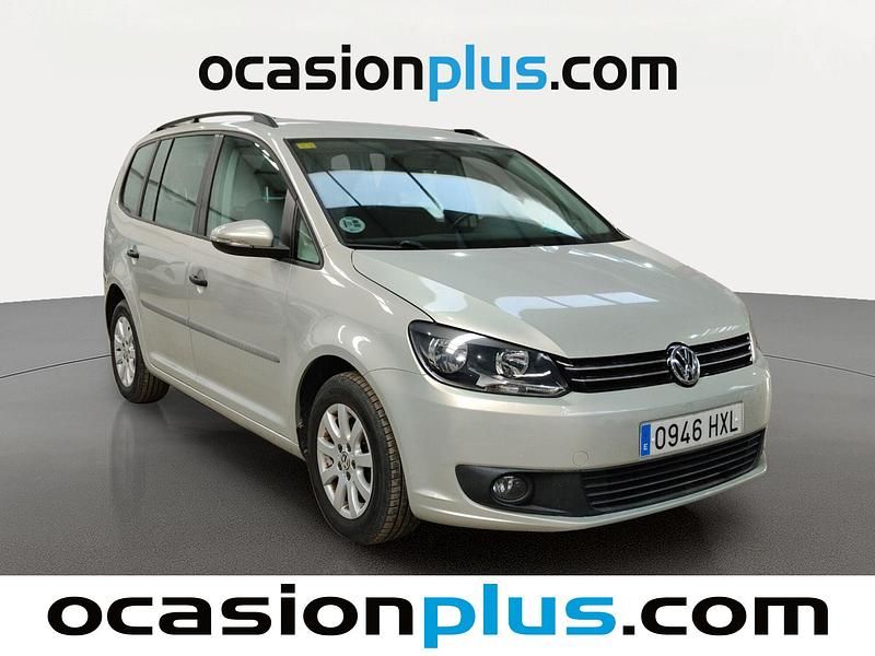 Usado VW Touran Edition 105 CV (77 kW) 2014 Gris plata Monovolumen