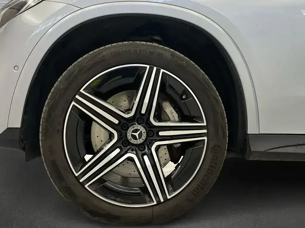Occasion Mercedes GLC300 AMG line 333 PK (244 kW) 2024 Grijs