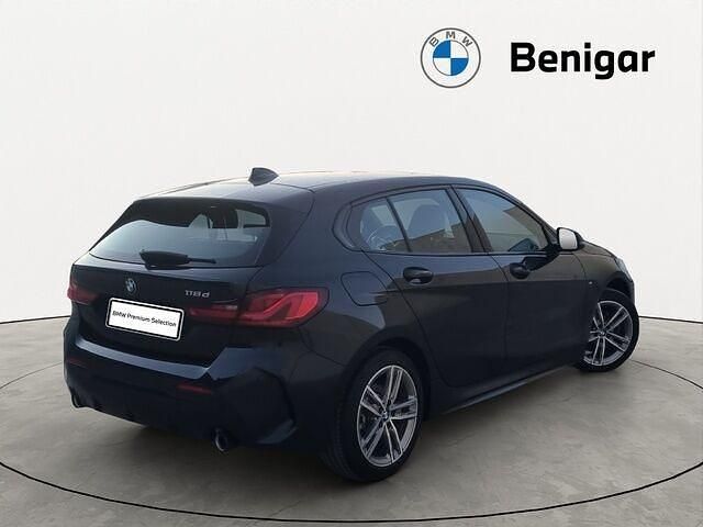 Usado BMW 118 Comfort Edition 150 CV (110 kW) 2024 Negro Utilitario