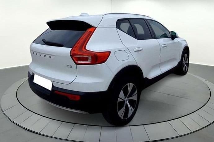 Usado Volvo XC40 Business Edition 150 CV (110 kW) 2020 Blanco SUV