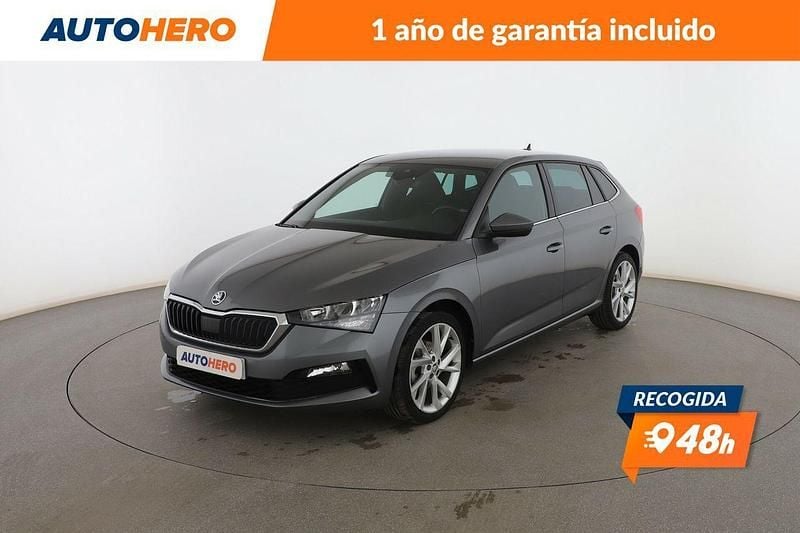 Gris Usado 2022 Skoda Scala Ambition Utilitario | 17.999 € (Precio justo) - Imagen 1/3