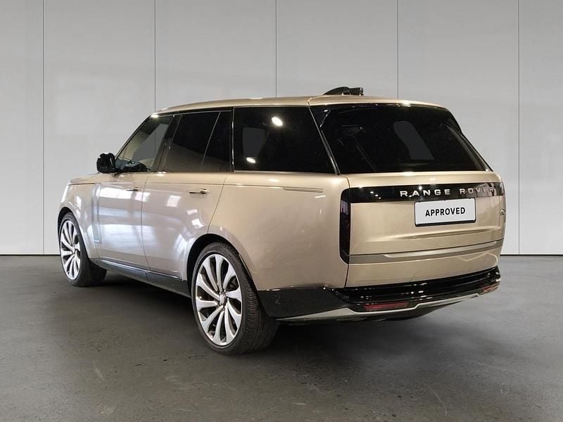 Usado Land Rover Range Rover Autobiography 351 CV (258 kW) 2023 Batumi gold SUV
