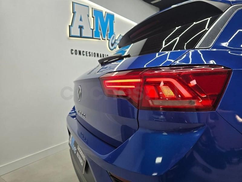 Usado VW T-Roc Edition 116 CV (85 kW) 2018 Azul SUV